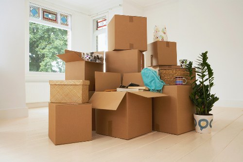 Local truck hire vehicle suitable for furniture and boxes in Eastcote